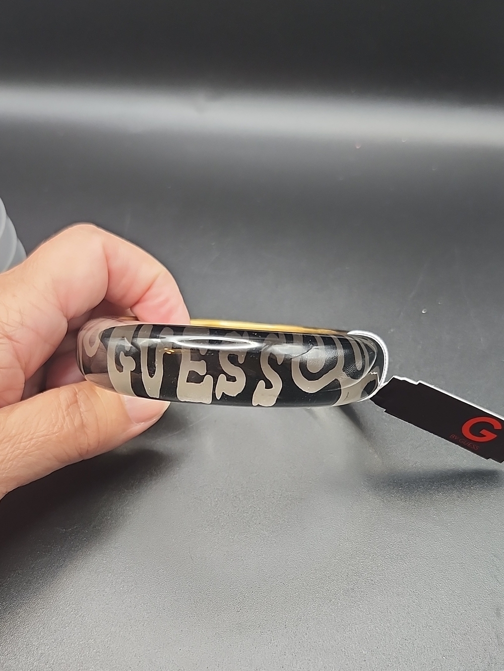 Vintage GUESS lucite bangle bracelet clear see through logo plastic '80s chunky - Picture 3 of 4